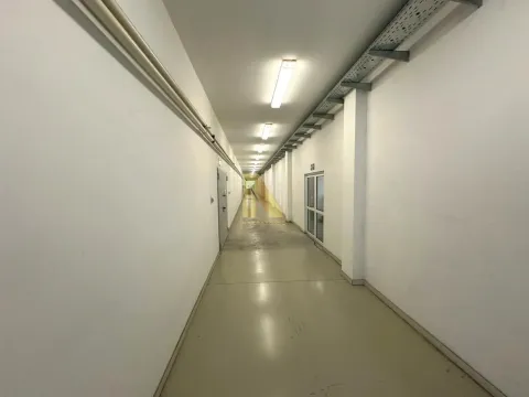 Izdavanje, poslovni prostor, 5546m², Ruma, Srbija - image 25