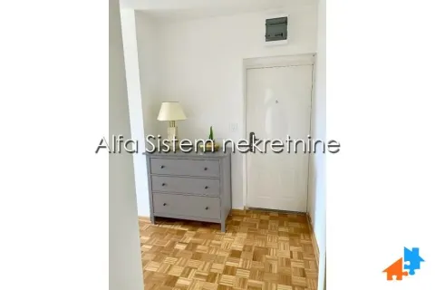 Rent, two bedroom apartment, 52m², Šumice, Beograd - image 7