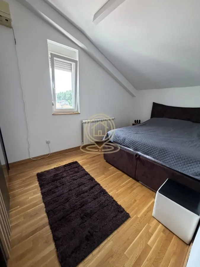 Prodaja, četvorosoban stan, 110m², Pivara, Kragujevac