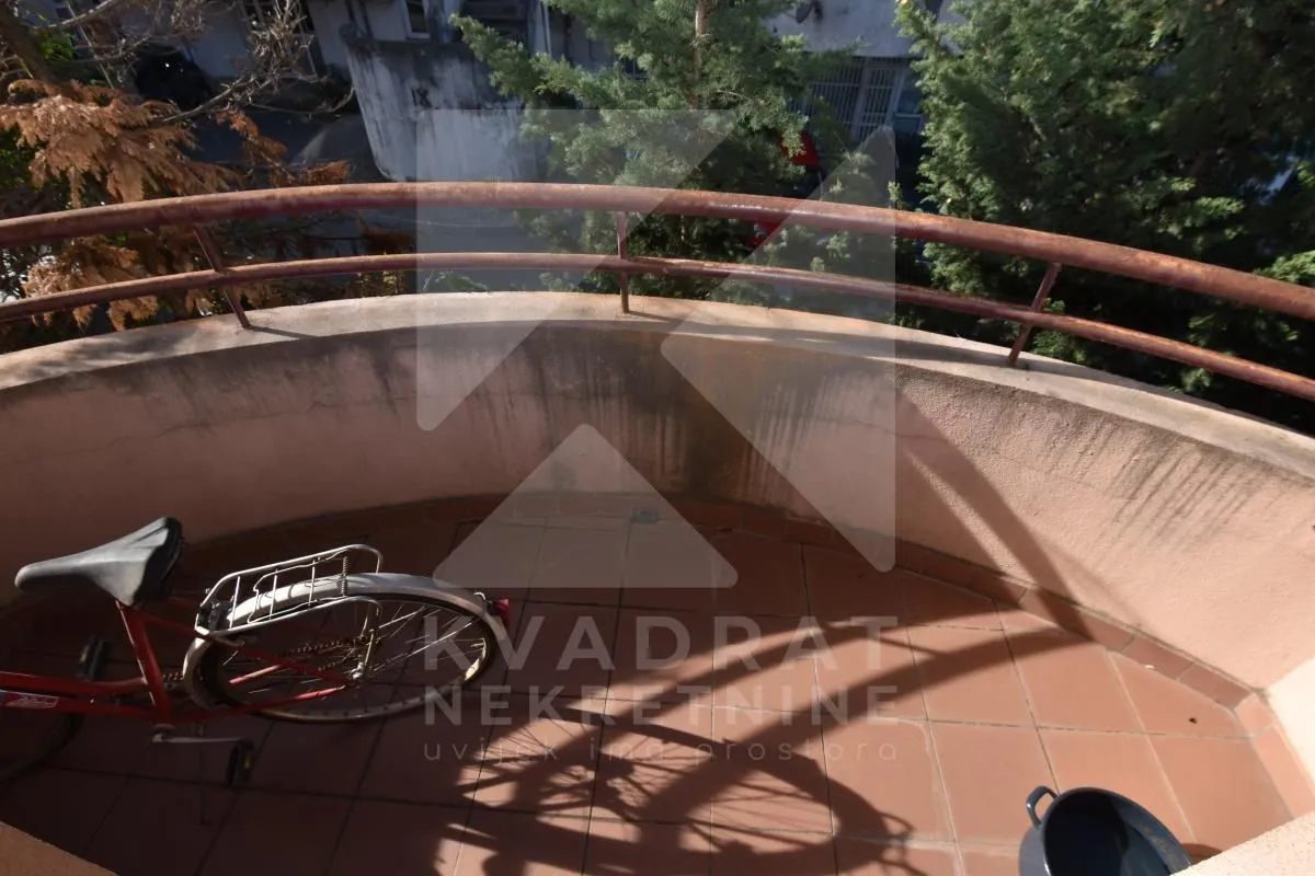 Prodaja, trosoban stan, 108m², Malo Brdo, Podgorica