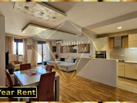 Rent, three bedroom apartment, 112m², Bečići, Budva