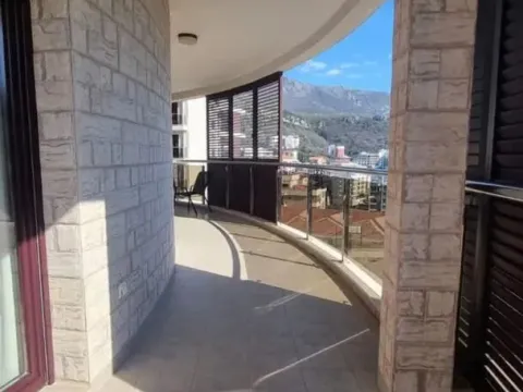 Sale, two bedroom apartment, 130m², Bečići, Budva - image 11