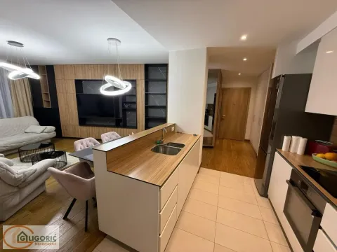 Prodaja, trosoban stan, 92m², Savski Venac, Beograd - image 13