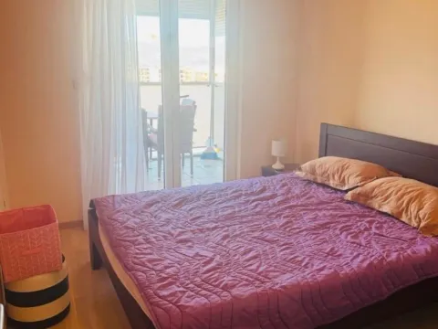 Prodaja, jednosoban stan, 47m², City Kvart, Podgorica - image 8