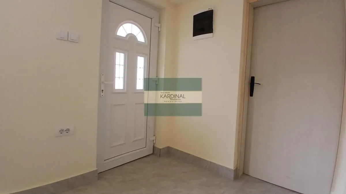 Prodaja, kuća, 69m², Erdoglija, Kragujevac