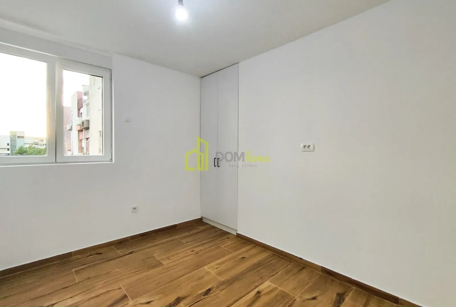 Prodaja, jednosoban stan, 37m², Blok 5, Podgorica