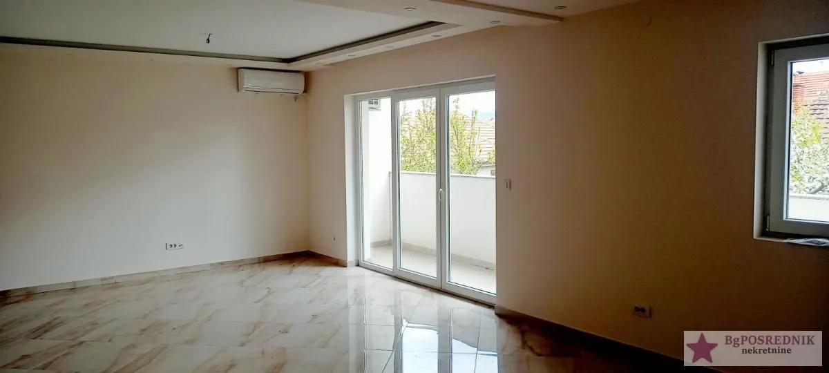 Prodaja, stan, 302m², Miljakovac, Rakovica