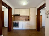 Izdavanje, jednosoban stan, 45m², Centar, Budva - image 6