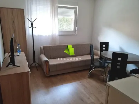 Izdavanje, stan, 25m2, Medijana, Niš Izdavanje, stan, 25m2, Medijana, Niš