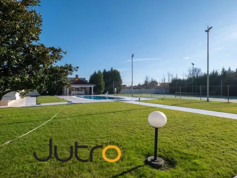 Izdavanje, kuća, 930m², Podgorica, Crna Gora - image 5