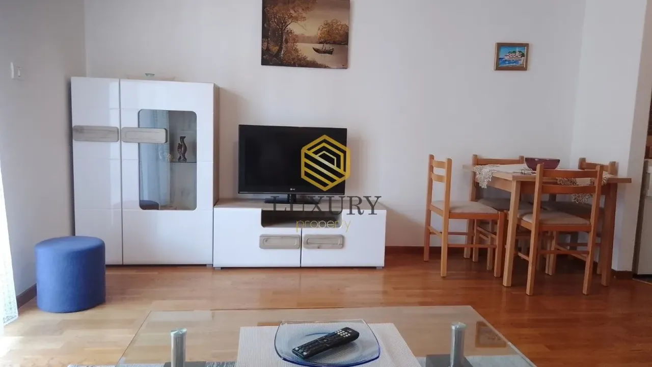 Rent, studio apartment, 33m², City Kvart, Podgorica