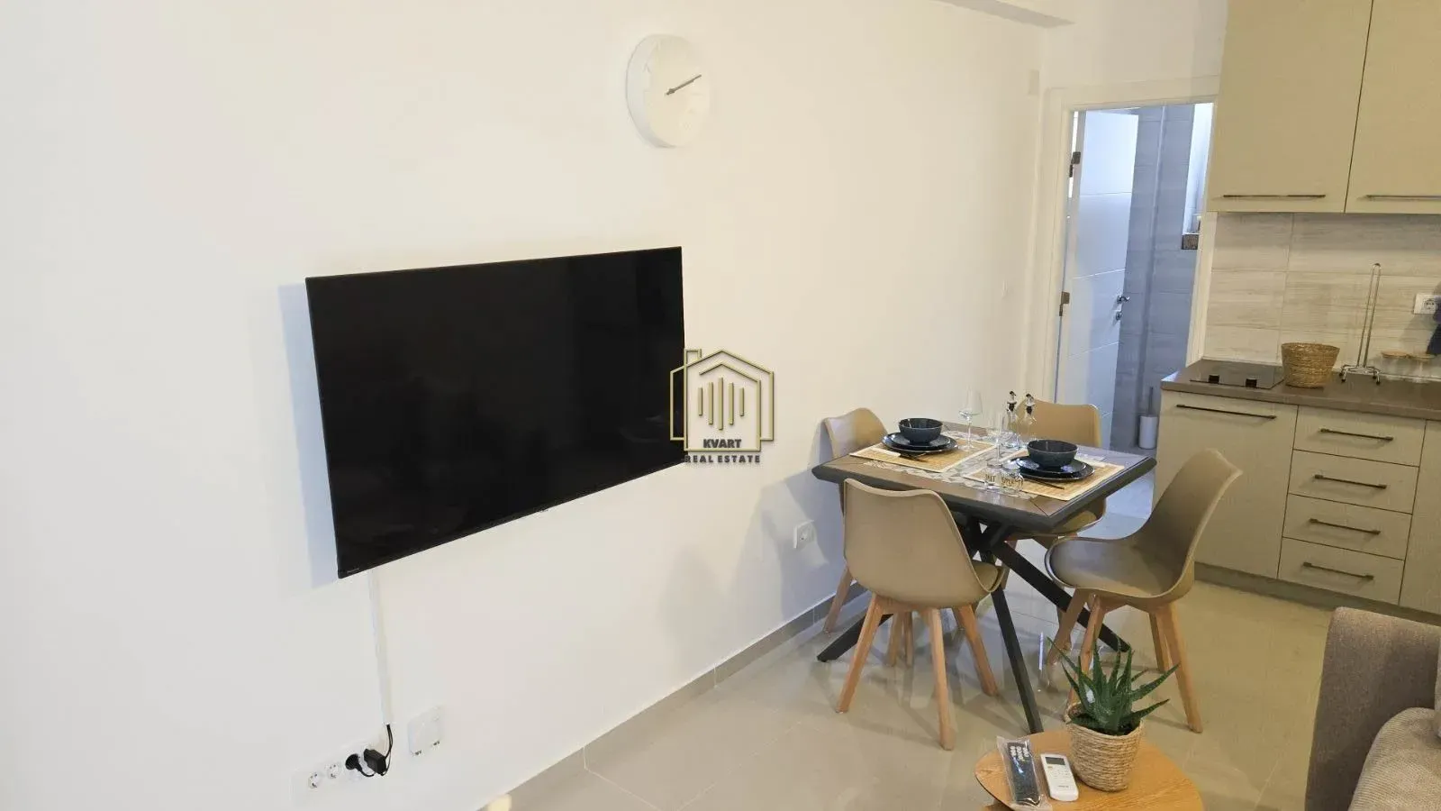Sale, apartment, 31m², Centar, Bar