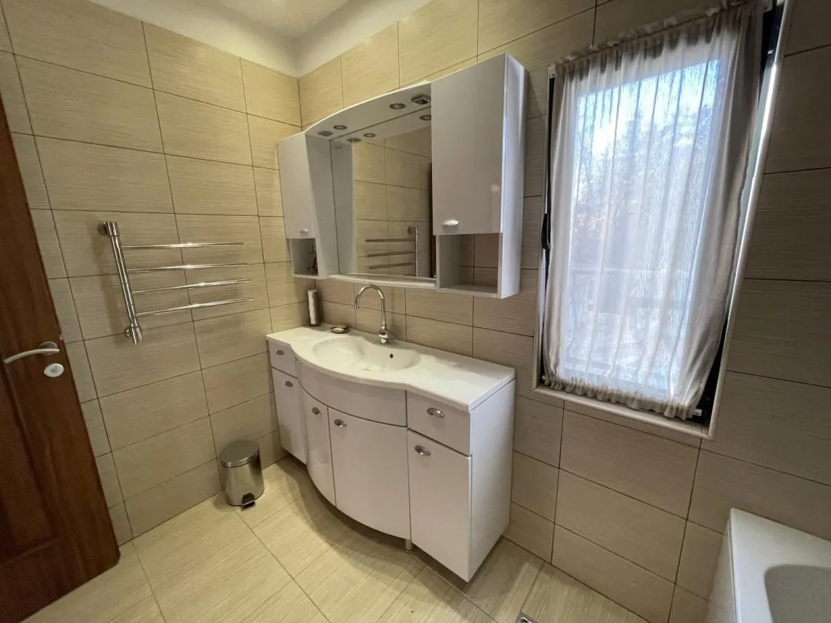 Prodaja, kuća, 201m², Topla, Herceg Novi