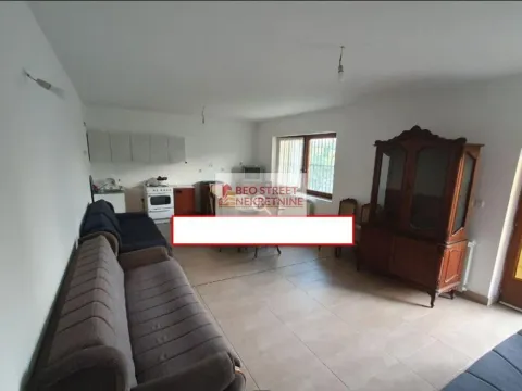 Rent, house, 200m², Voždovac Sve Podlokacije, Beograd - image 2