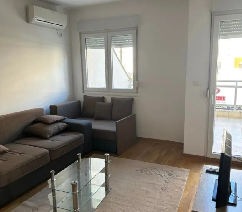 Rent, one bedroom apartment, 44m², City Kvart, Podgorica