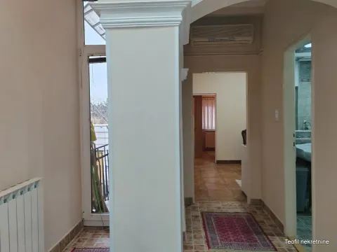 Rent, three bedroom apartment, 72m², Savski Venac, Beograd - image 11