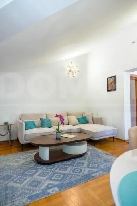 Rent, two bedroom apartment, 90m², Tivat, Crna Gora