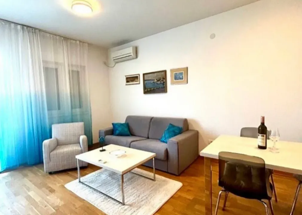Prodaja, jednosoban stan, 51m², City Kvart, Podgorica