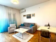 Prodaja, jednosoban stan, 51m², City Kvart, Podgorica - image 1