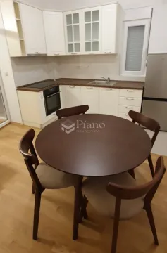 Izdavanje, jednosoban stan, 45m², Blok 6, Podgorica - image 3