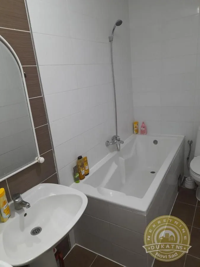 Prodaja, četvorosoban stan, 106m², Telep, Novi Sad Sve Podlokacije