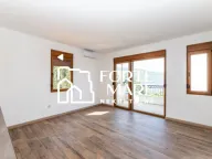 Prodaja, jednosoban stan, 43m², Kumbor, Herceg Novi - image 1