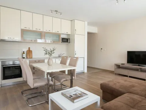 Sale, three bedroom apartment, 62m², Pržno, Budva - image 13
