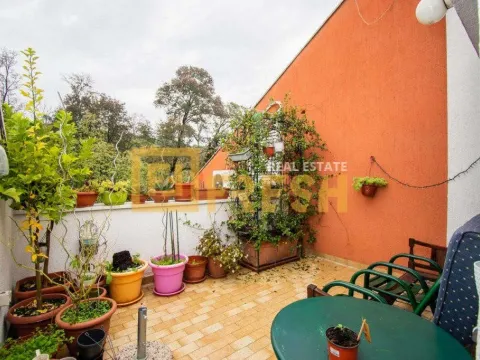 Prodaja, trosoban stan, 155m², Gorica C, Podgorica - image 18