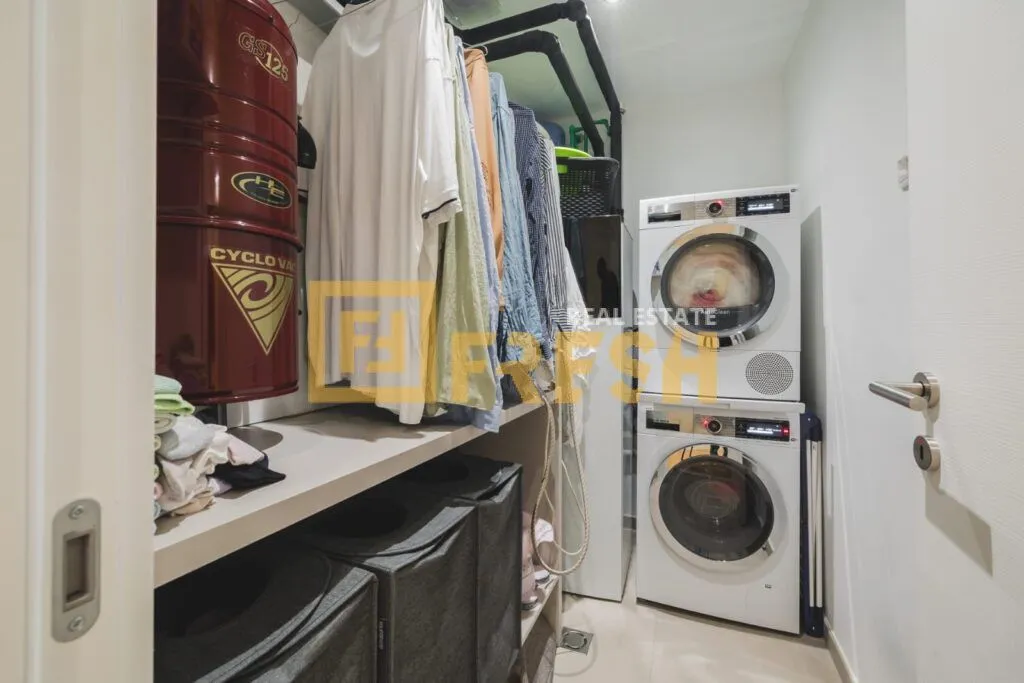 Prodaja, trosoban stan, 149m², Centar, Podgorica