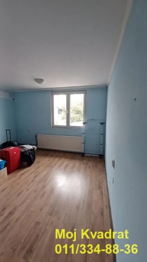 Prodaja, trosoban stan, 66m², Zemun Kalvarija, Zemun Sve Podlokacije