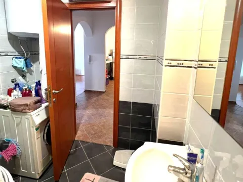 Sale, one bedroom apartment, 57m², Pržno, Budva - image 12