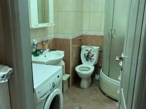 Rent, three bedroom apartment, 100m², Pejton, Podgorica - image 10