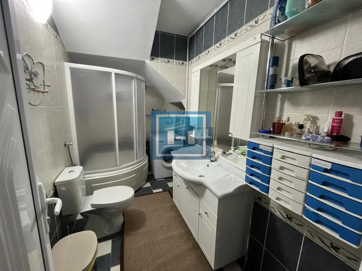 Sale, house, 222m², Paraćin, Srbija
