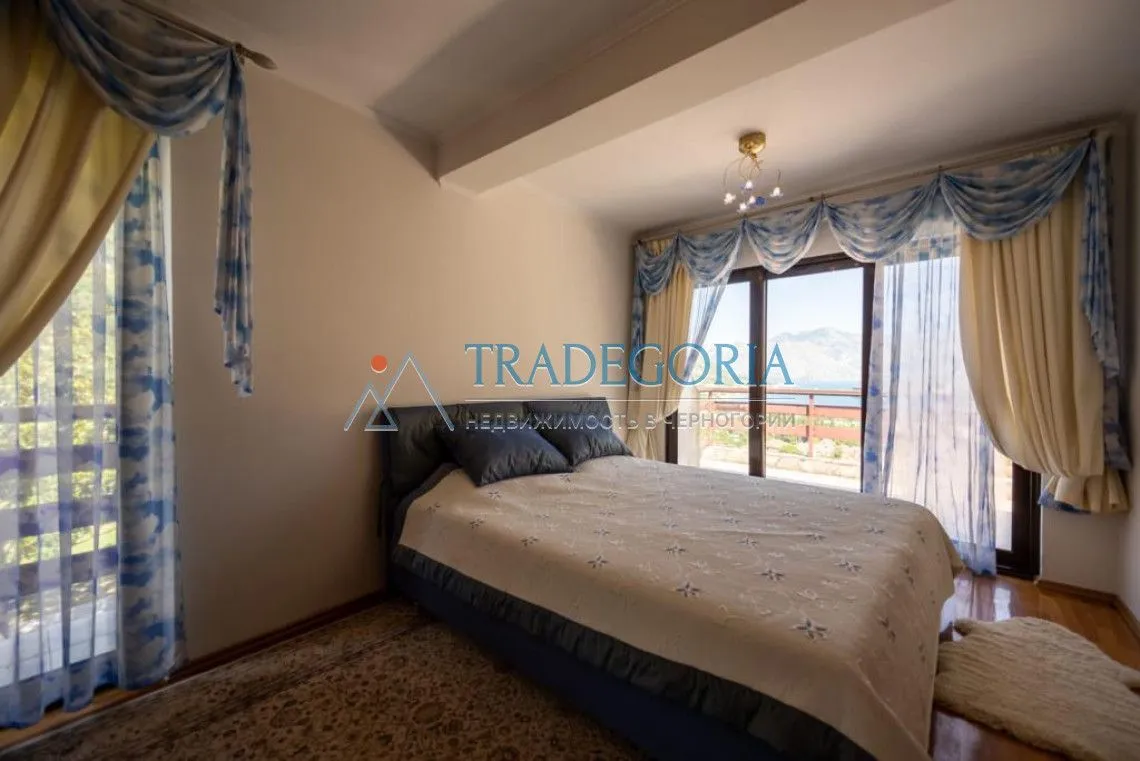 Prodaja, kuća, 400m², Kotor, Crna Gora