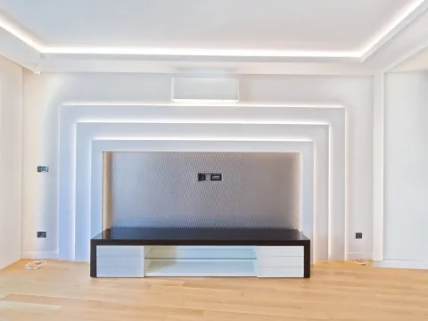 Sale, two bedroom apartment, 108m², Budva, Crna Gora - image 24