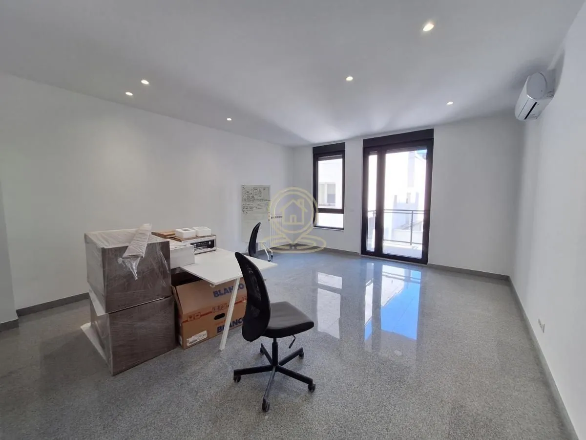 Rent, office space, 185m², Vračar Hram, Vračar Sve Podlokacije