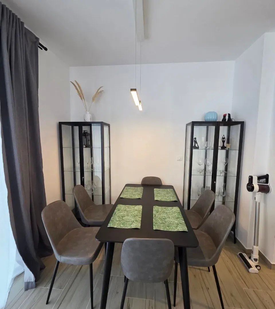 Sale, two bedroom apartment, 98m², Bečići, Budva