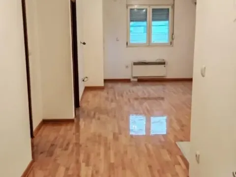 Prodaja, jednosoban stan, 43m2, Altina, Beograd Prodaja, jednosoban stan, 43m2, Altina, Beograd