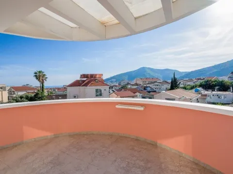 Prodaja, kuća, 1256m², Budva, Crna Gora - image 13