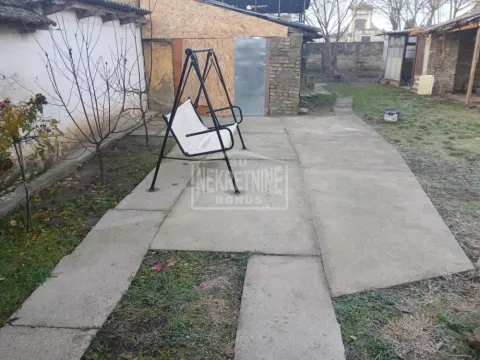 Prodaja, kuća, 57m², Novo Selo, Subotica - image 11