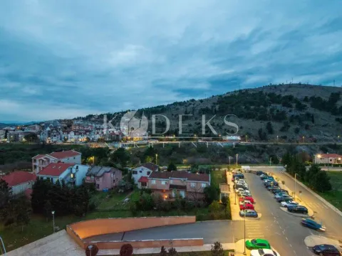 Rent, studio apartment, 27m², City Kej, Podgorica - image 9