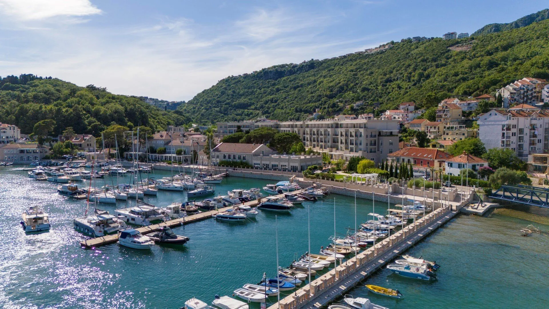 Prodaja, trosoban stan, 79m², Kotor, Crna Gora