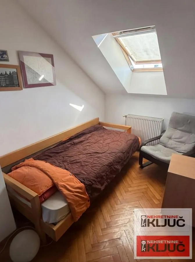 Prodaja, trosoban stan, 77m², Grbavica, Novi Sad Sve Podlokacije