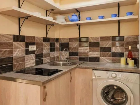 Rent, studio apartment, 29m², Mainski Put, Budva - image 3