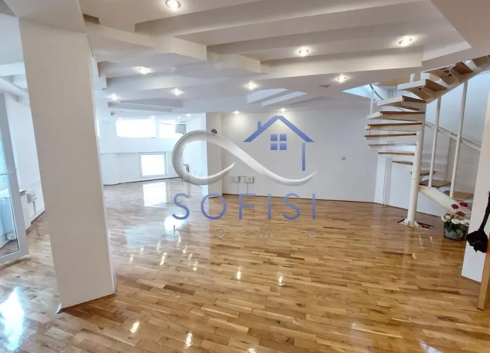 Rent, office space, 216m², Centar, Novi Sad