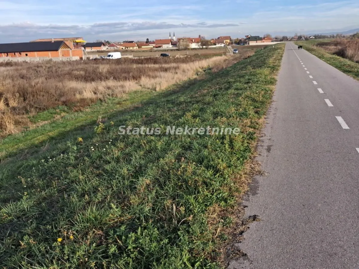 Prodaja, plac, 570m², Futog, Novi Sad Sve Podlokacije
