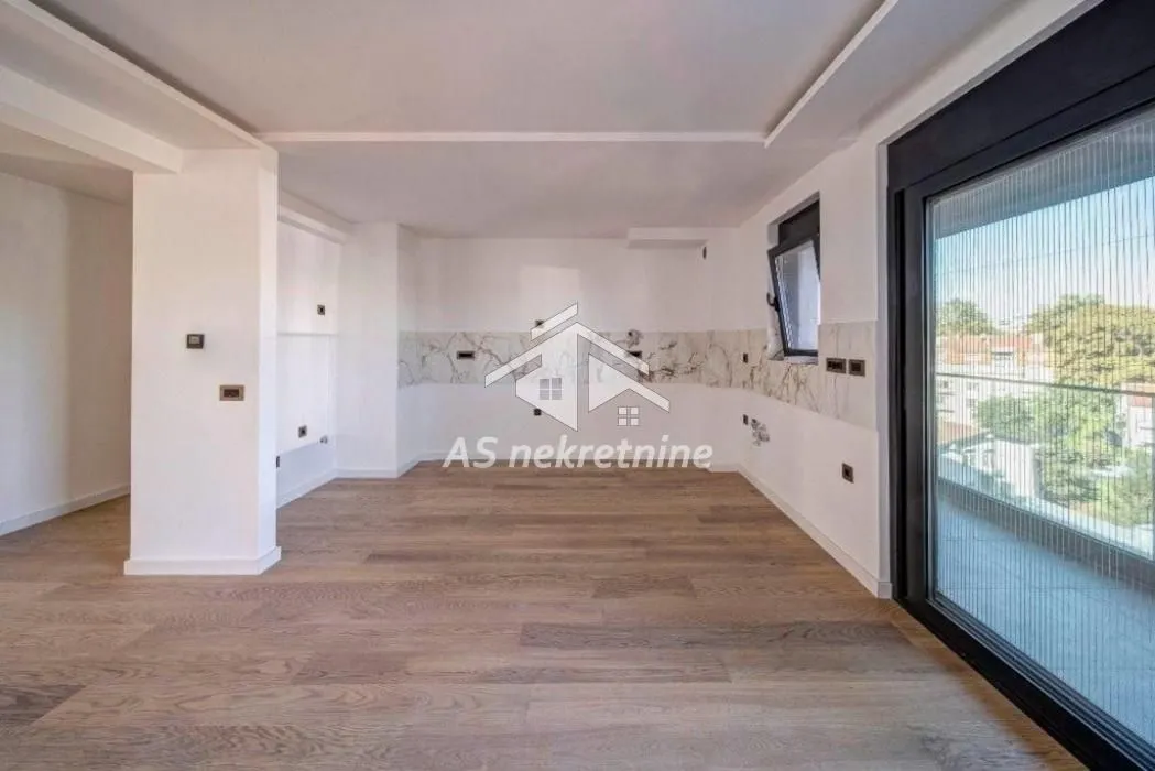 Prodaja, četvorosoban stan, 197m², Južni Bulevar, Vračar Sve Podlokacije