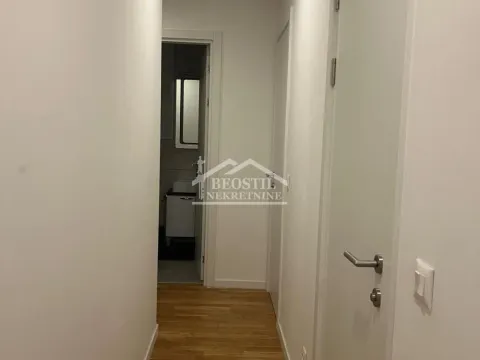 Izdavanje, trosoban stan, 67m², Uciteljsko Naselje, Zvezdara Sve Podlokacije - image 9