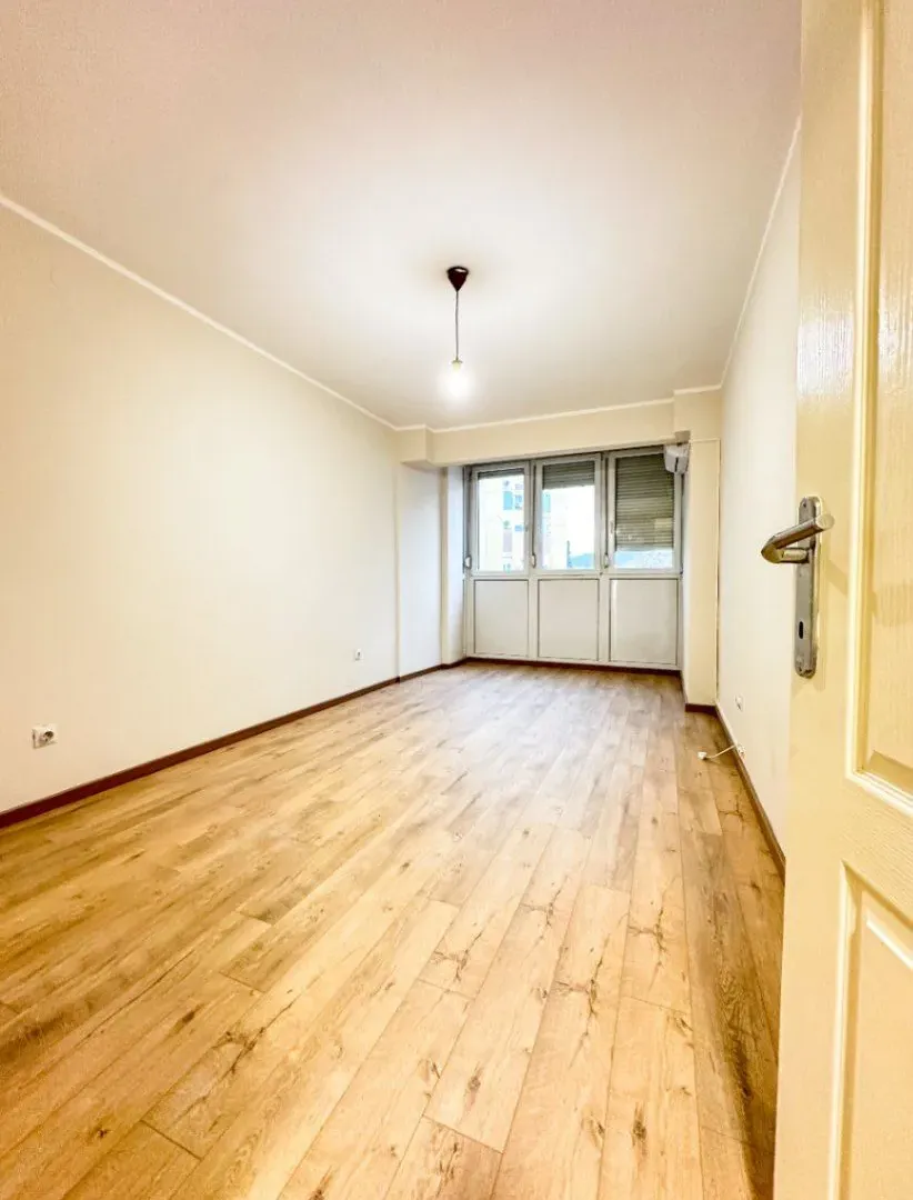 Rent, two bedroom apartment, 90m², Centar, Podgorica
