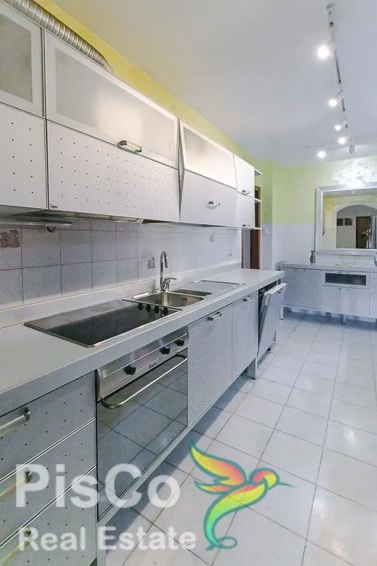 Rent, three bedroom apartment, 170m², Gorica C, Podgorica